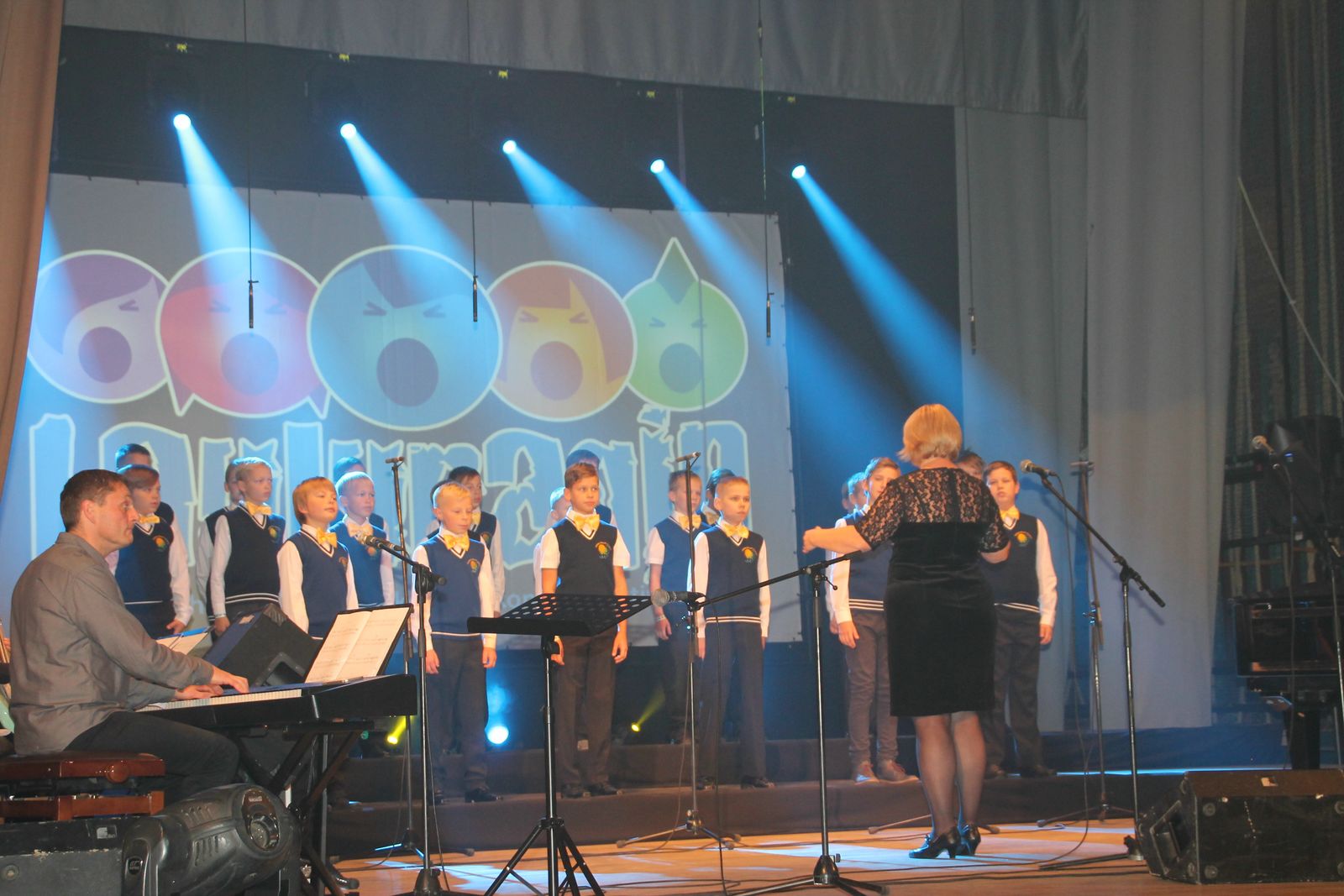 Lauluragin 2015 konkurss
